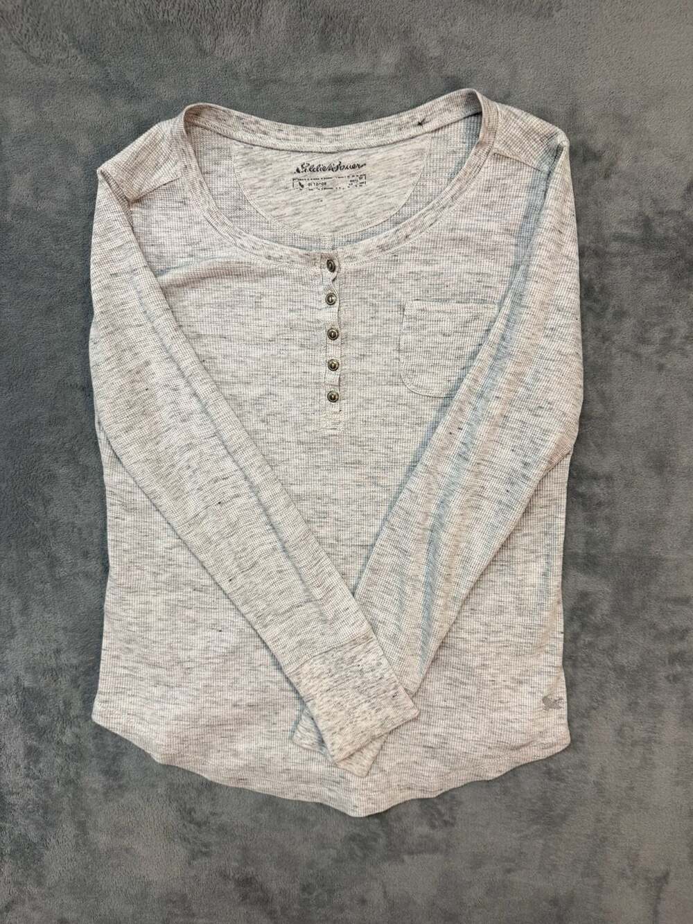 Eddie Bauer Thermal Henley Top Size L Gray Waffle Knit Pocket Long Sleeve